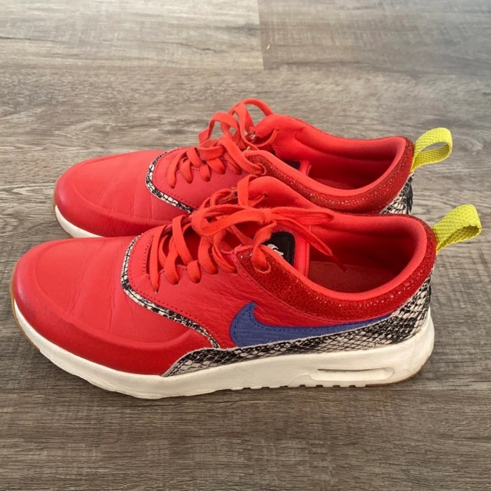 Nike Air Max Thea Sz 5.5